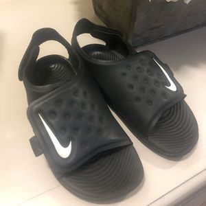 Nike Sandals Toddler Size 9